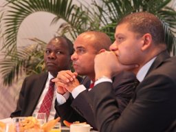 visite_du_premier_ministre_10_20130905_1994042127