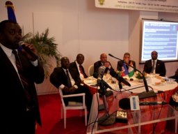 visite_du_premier_ministre_11_20130905_2028888618