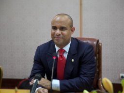 visite_du_premier_ministre_35_20130905_1823358653