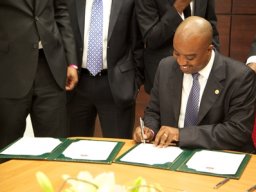 visite_du_premier_ministre_38_20130905_1029439567